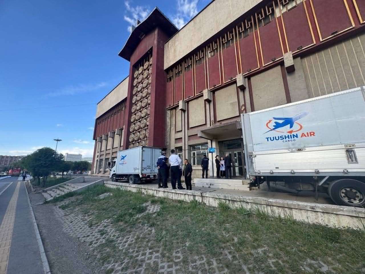 МОНГОЛ УЛСААС ХУУЛЬ БУСААР УЛСЫН ХИЛ ДАМНУУЛАН ХУДАЛДААЛАГДСАН ПАЛЕОНТОЛОГИЙН ОЛДВОРУУДЫГ ЭХ ОРОНДОО АВЧИРЛАА